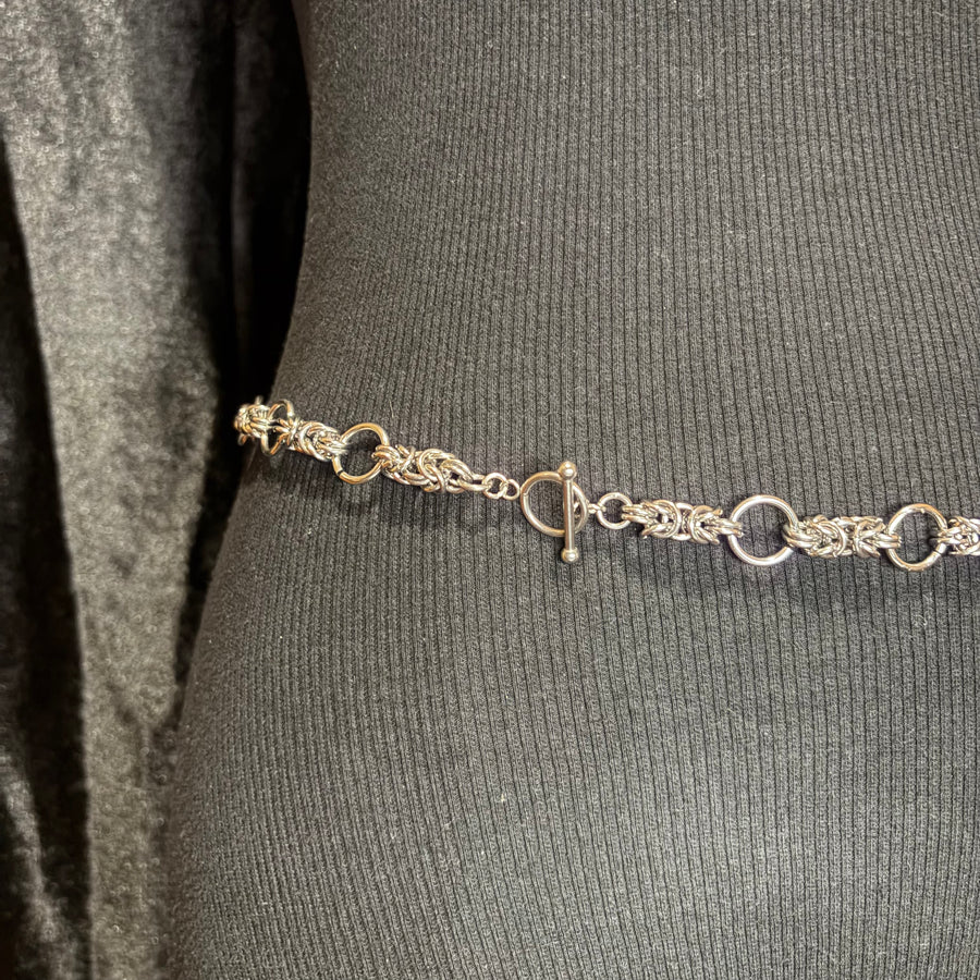 SHACKLED WAIST