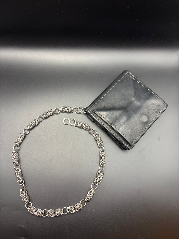 GREED WALLET CHAIN
