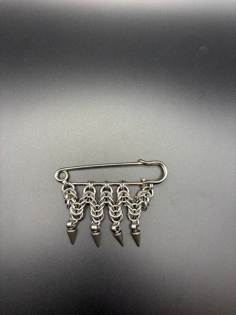 STAGGERED PIN